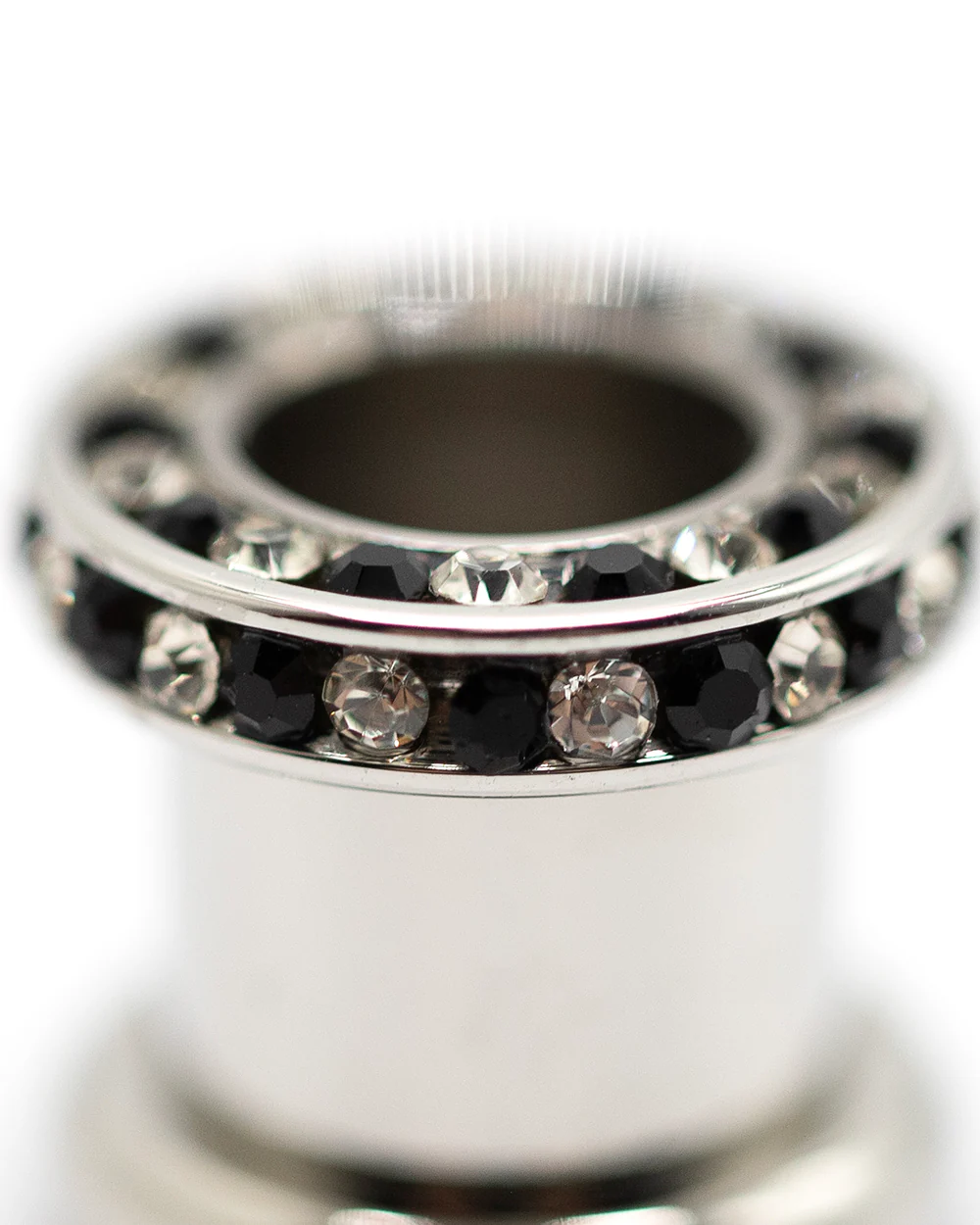 Double Edged Channel Set Jewelled Internally Threaded Tunnel - Image 4