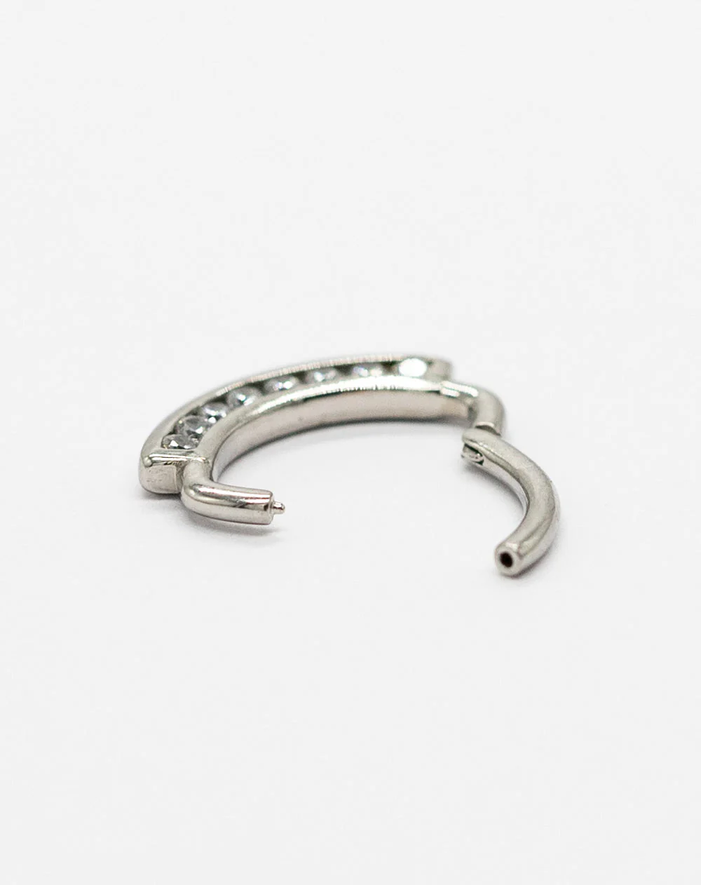 16 Gauge | 6mm Tiara Silver Septum Clicker - Image 5