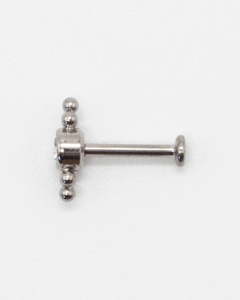 Internally Threaded CZ Cluster Titanium Labret Bar - Image 3