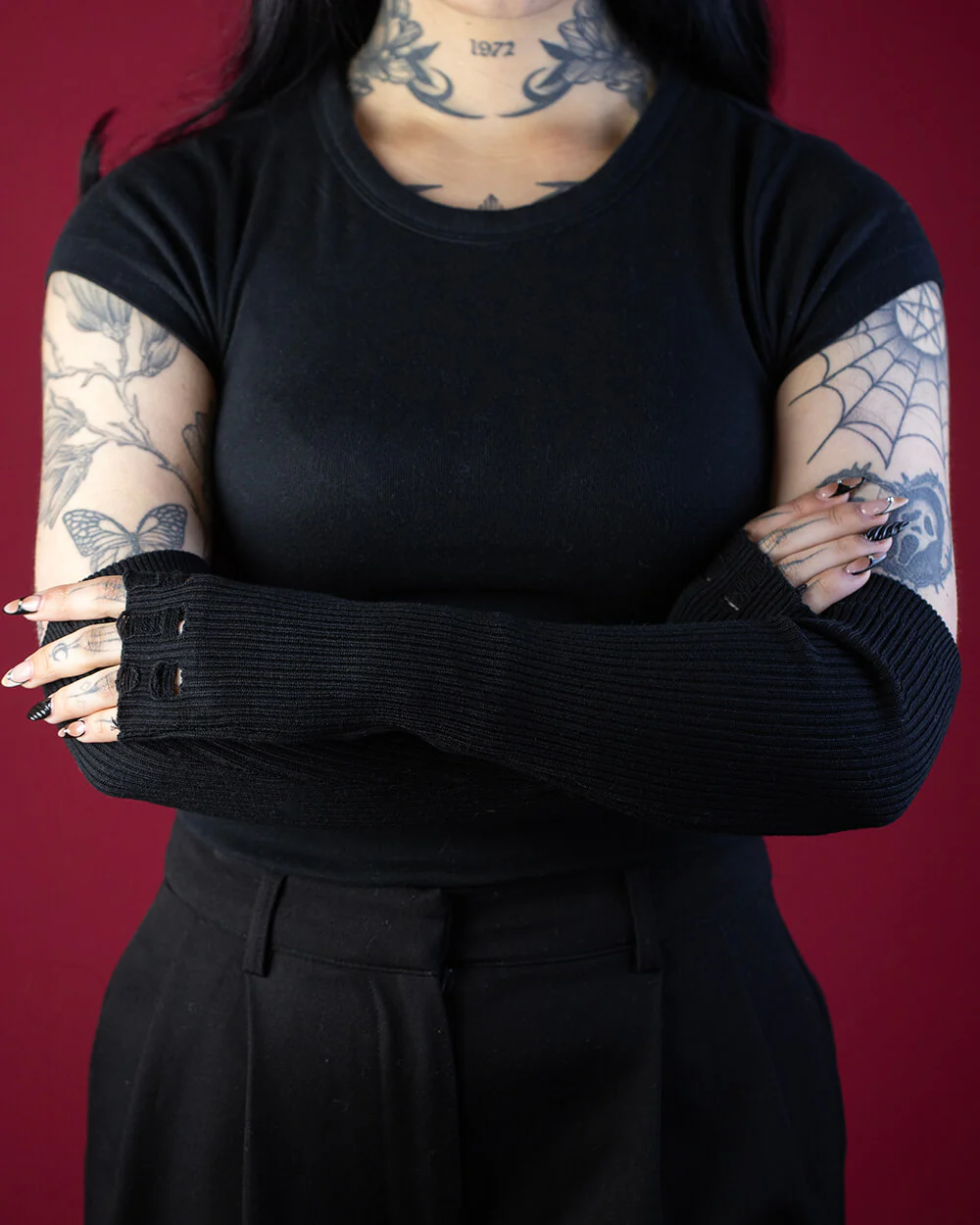 Sweet Vengeance Arm Warmers Rip - Image 3