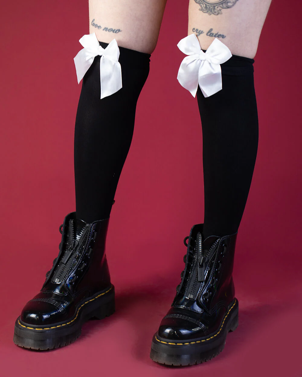 Bow Stockings Over The Knee - Image 3