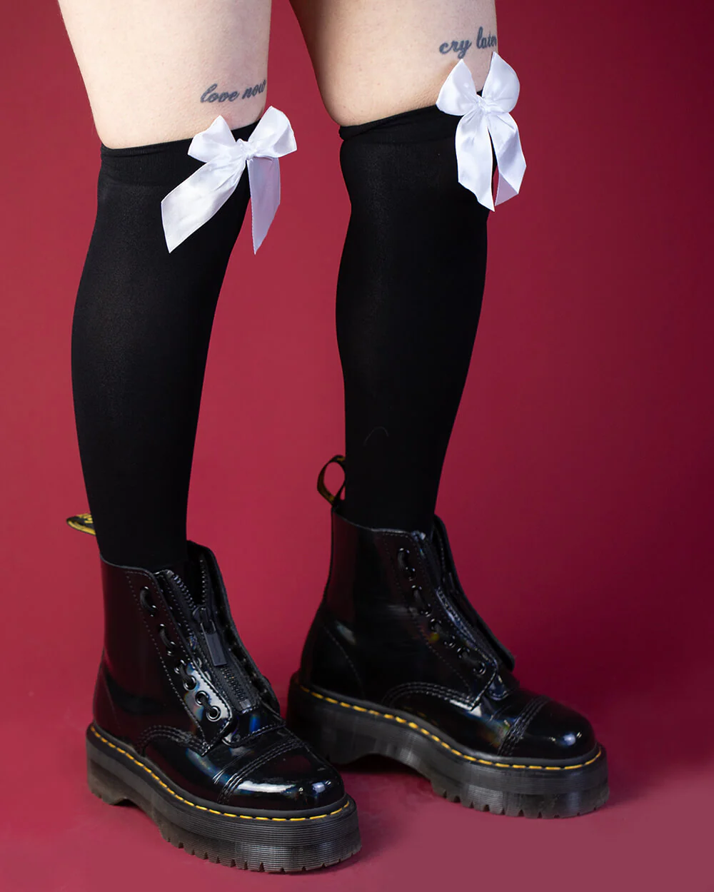 Bow Stockings Over The Knee - Image 4