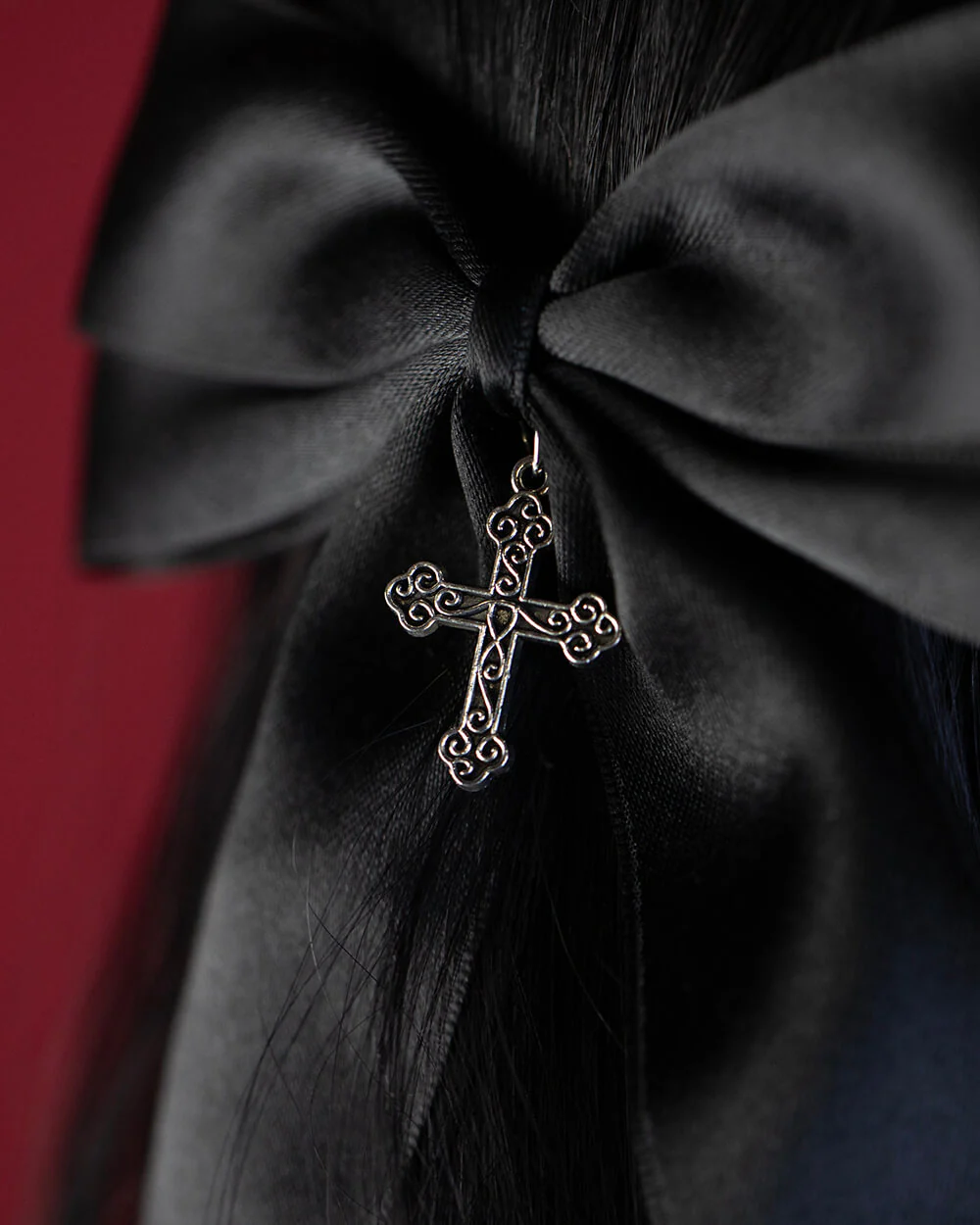 Sweet Vengeance Silver Cross Hair Bow - Image 3