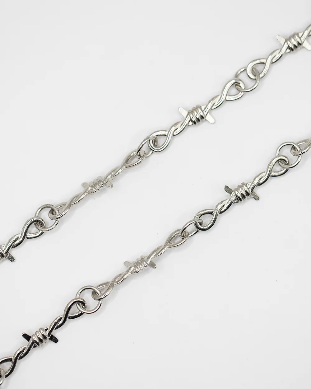 Sweet Vengeance Barbed Wire Chain - Image 2