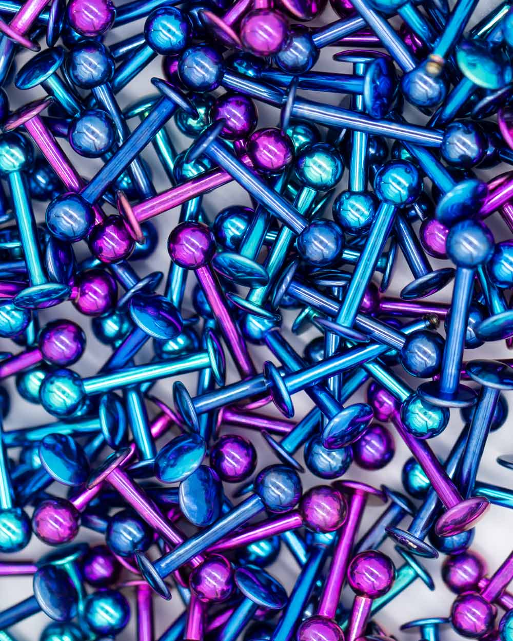 6 Pack: Coloured Titanium Labret Bar - Image 3