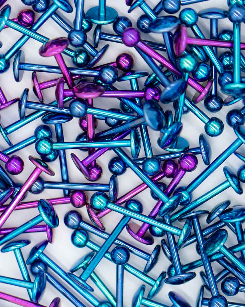 6 Pack: Coloured Titanium Labret Bar - Image 6
