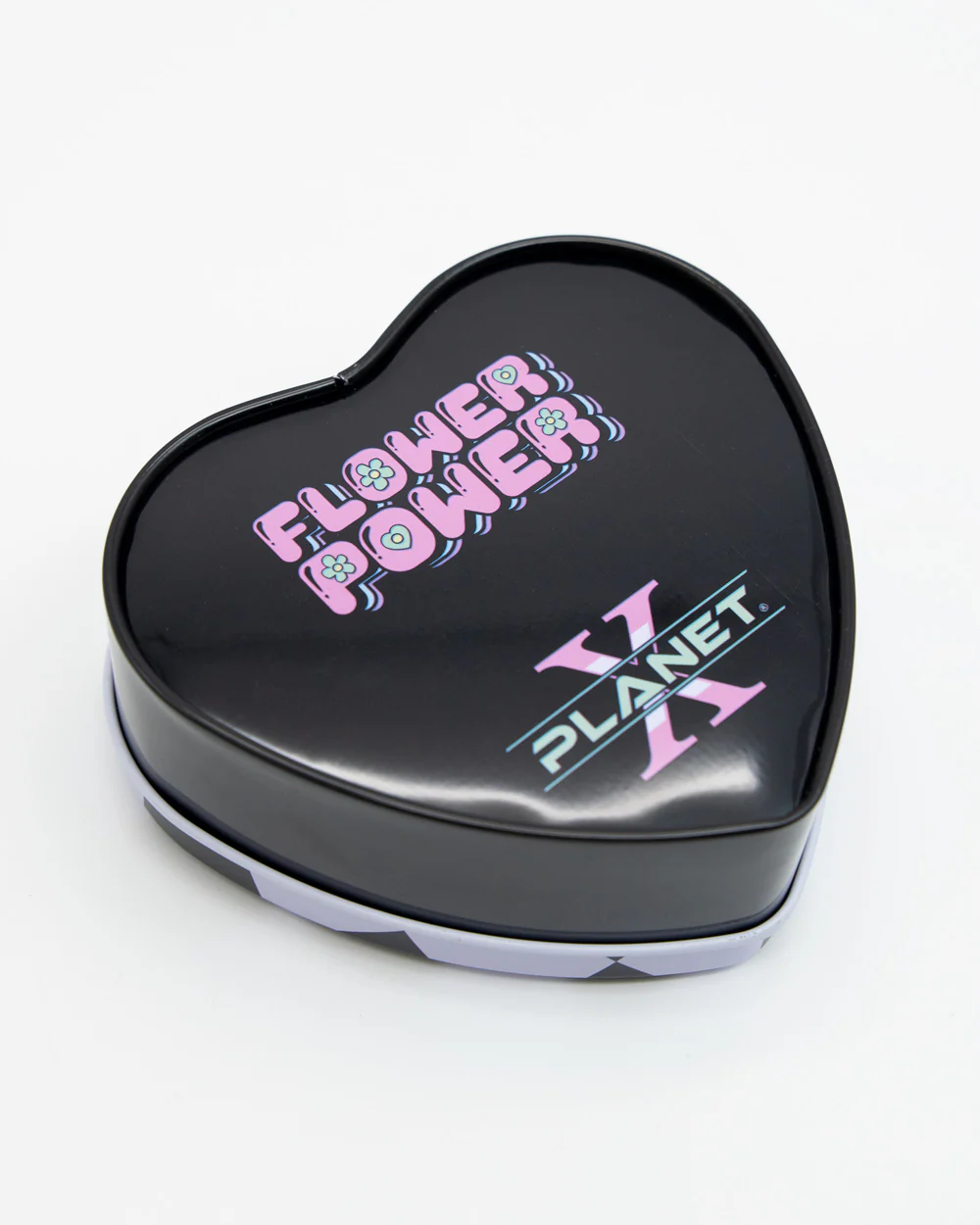 Checkers Heart-Shaped Metal Tin - Image 3