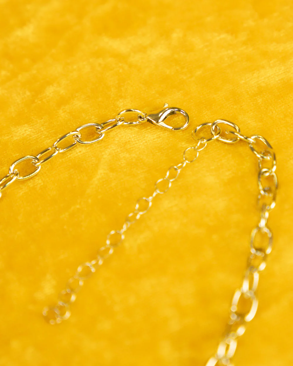 Deathly Grip Necklace - Image 4