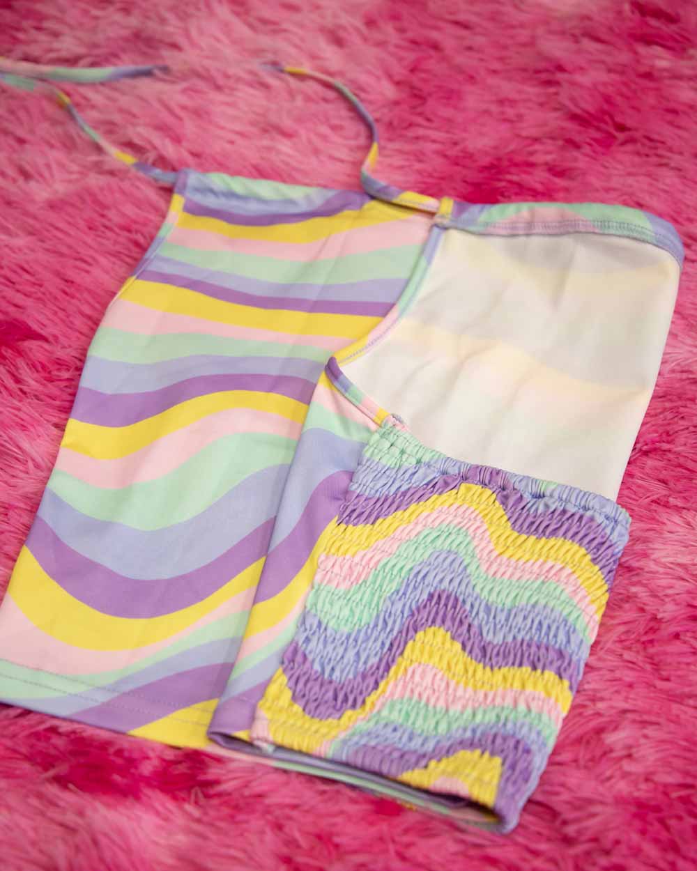Groovy Warp Halter Top - Image 5