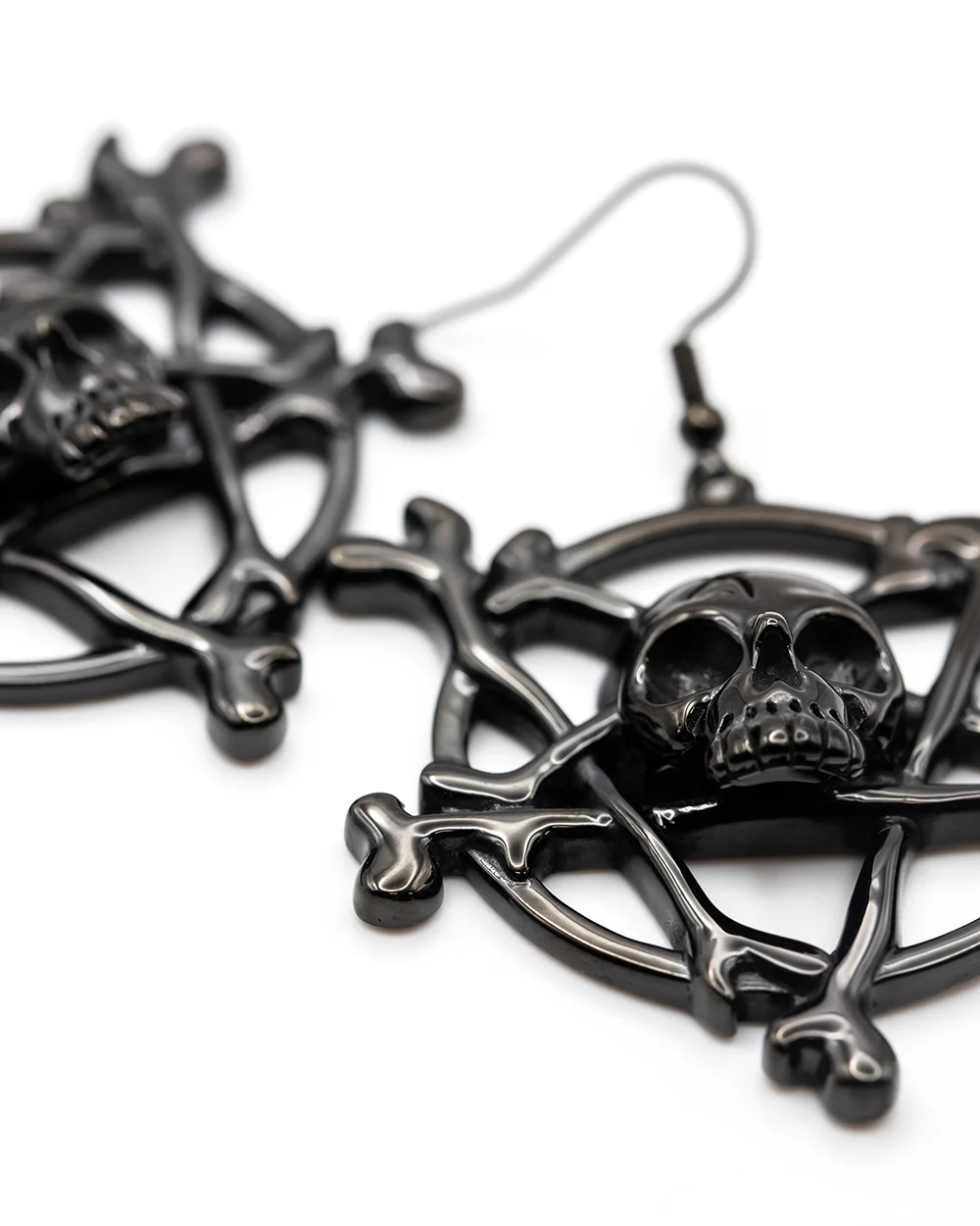 Pentagram Skull Earrings - Image 4