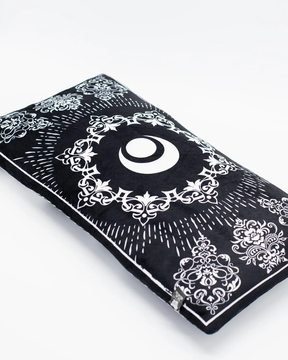 Tarot Devil Cushion - Image 4