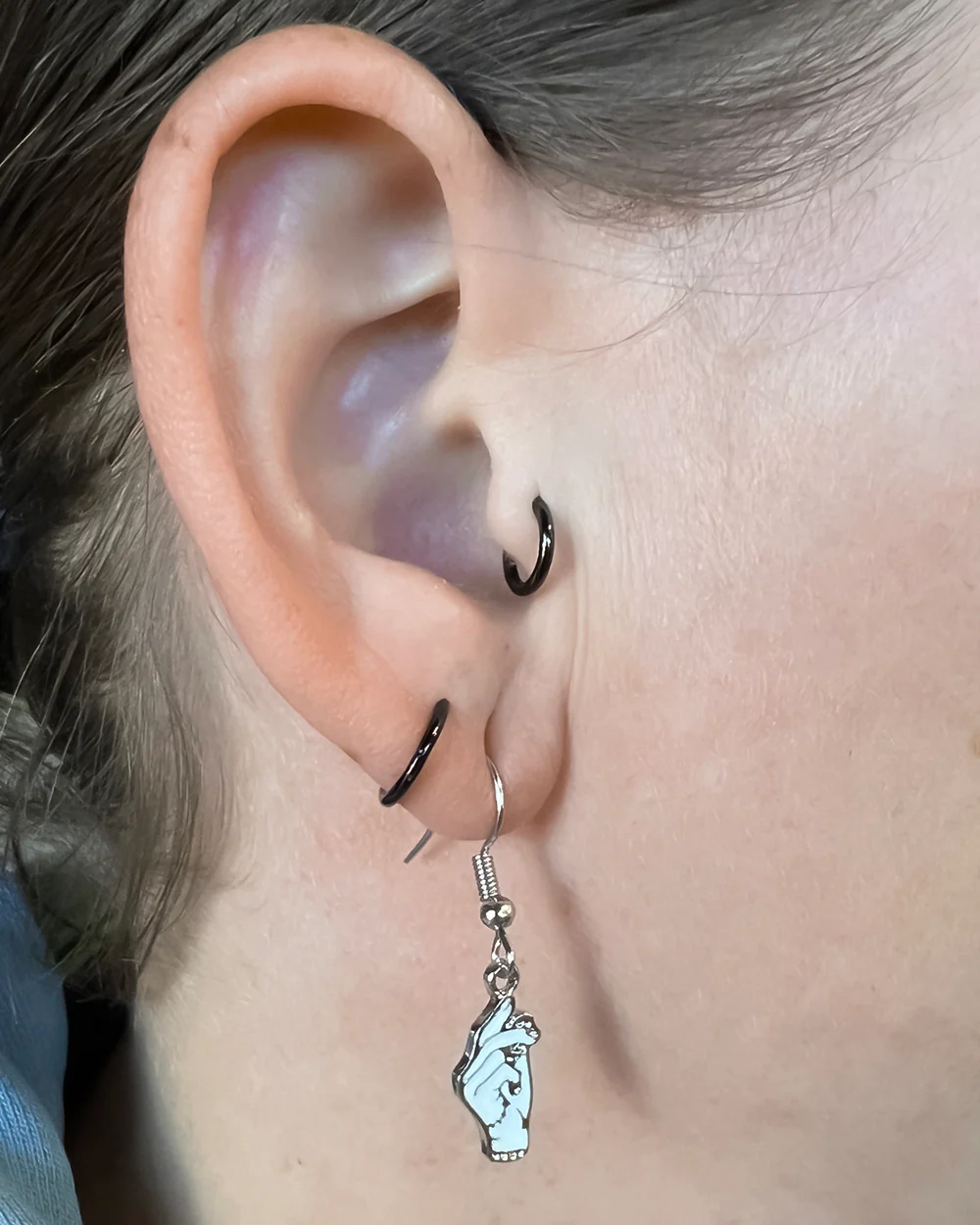 Thing Click Earrings - Image 2