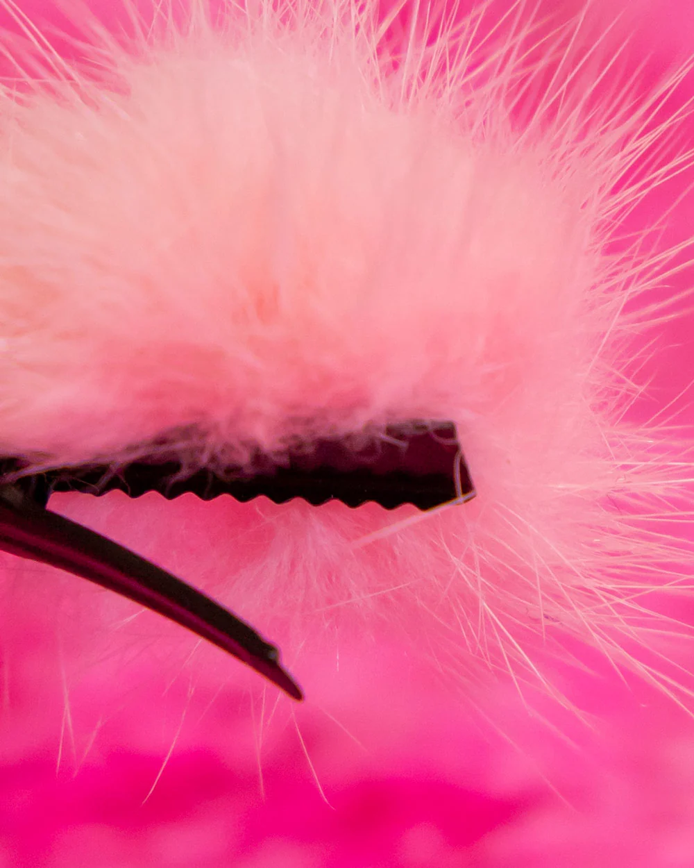 Totally Hot Hair Clips - Image 3