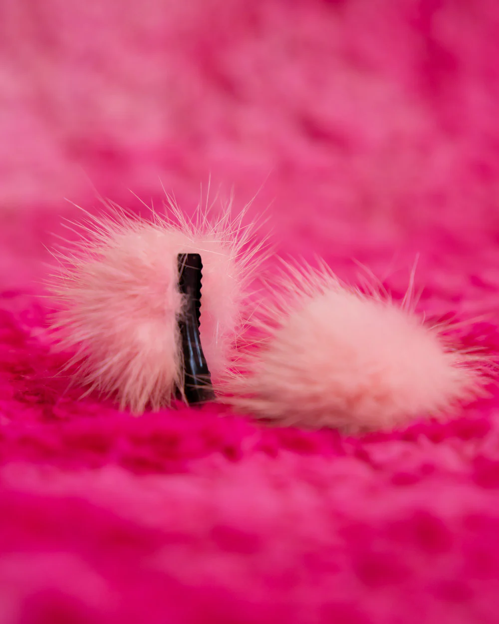Totally Hot Hair Clips - Image 4
