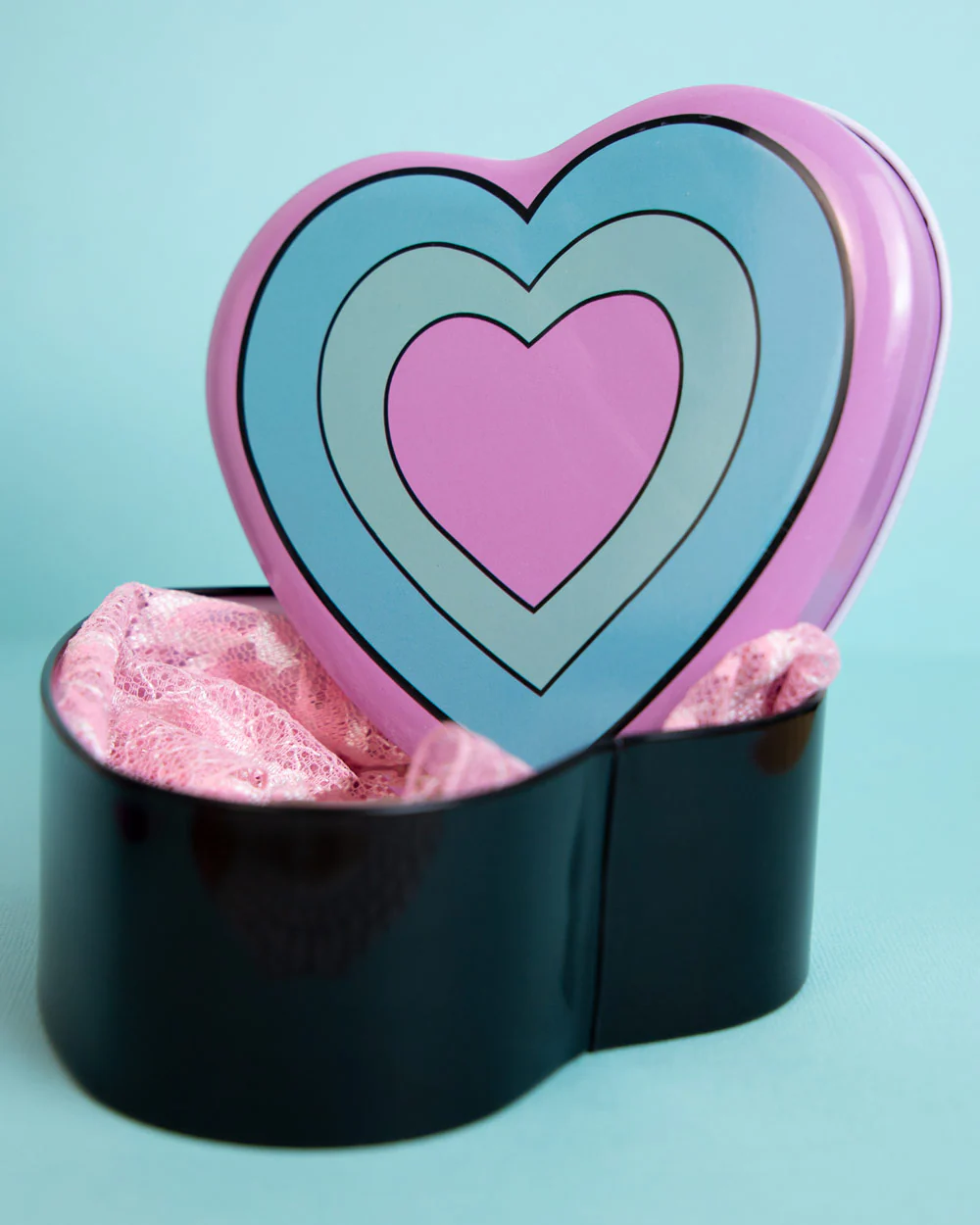 Trippy Hearts Heart-Shaped Metal Tin